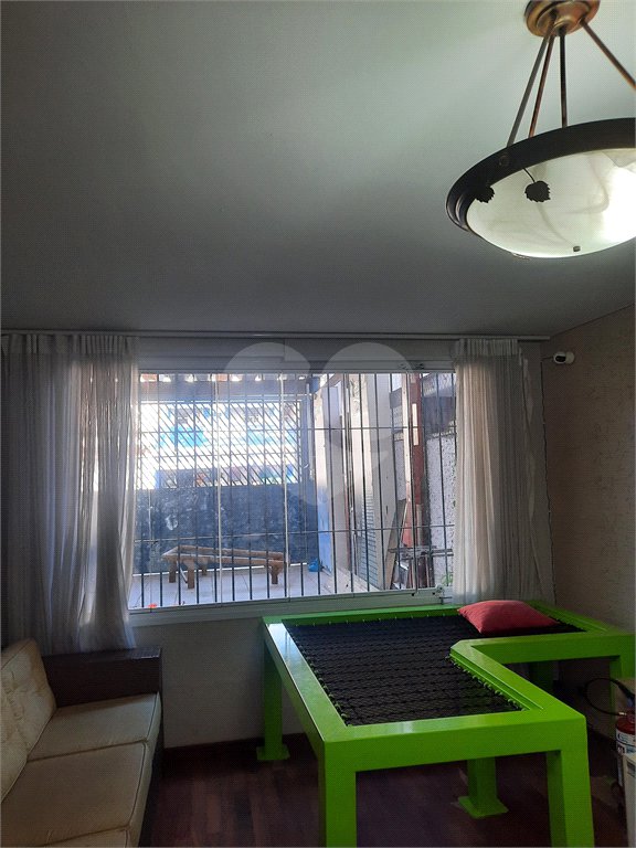 Sobrado à venda com 3 quartos, sendo 1 suíte,  em Interlagos, São Paulo, SP