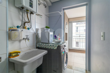 Apartamento à venda com 3 quartos, sendo 1 suíte, em Campo Grande, São Paulo, SP