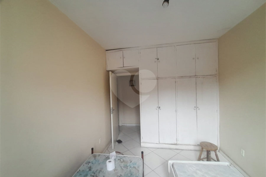 Apartamento à venda com 3 quartos, sendo 1 suíte, no Centro, Serra Negra, SP