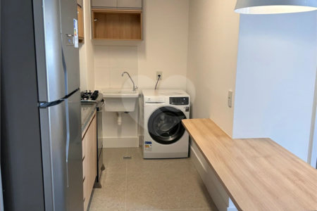 Apartamento à venda com 2 quartos, sendo 1 suíte, em Lapa de Baixo, São Paulo, SP