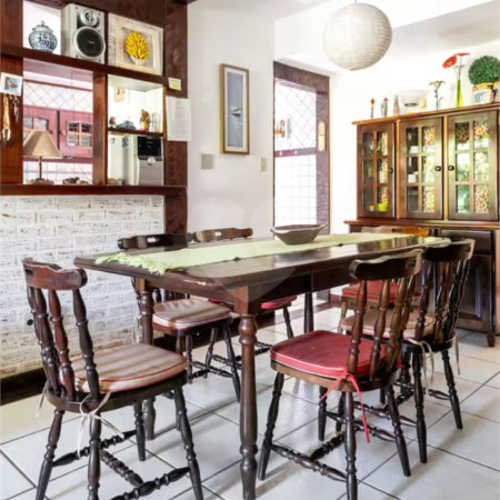 Casa à venda com 4 quartos, sendo 1 suíte,  em Geribá, Armação dos Búzios, RJ