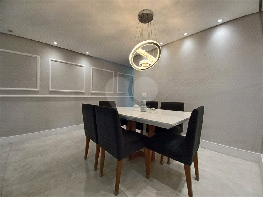 Apartamento à venda com 3 suítes em Vila Suzana, São Paulo, SP