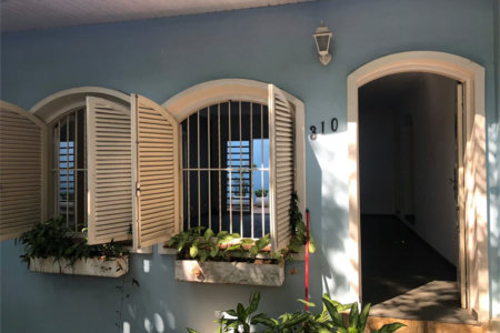 Casa Térrea à venda com 4 quartos, sendo 2 suítes,  em Jardim das Bandeiras, São Paulo, SP