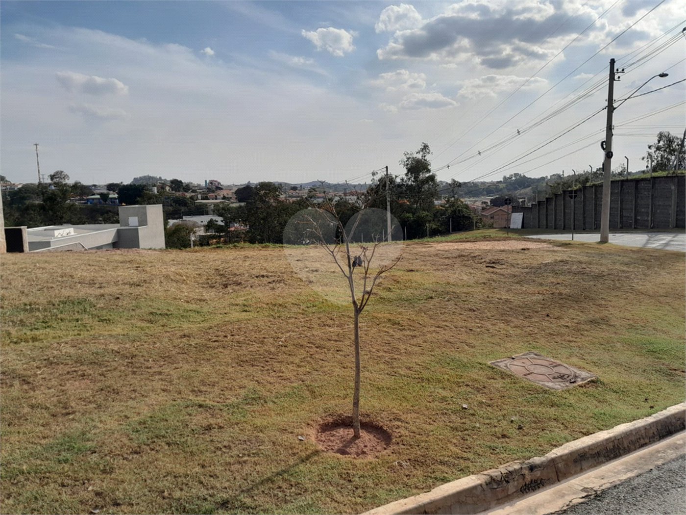 Terreno à venda em Residencial Jatobás, Louveira, SP