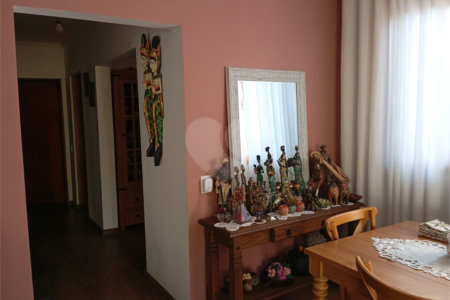 Casa à venda com 4 quartos, sendo 2 suítes,  em Guaxinduva, Atibaia, SP