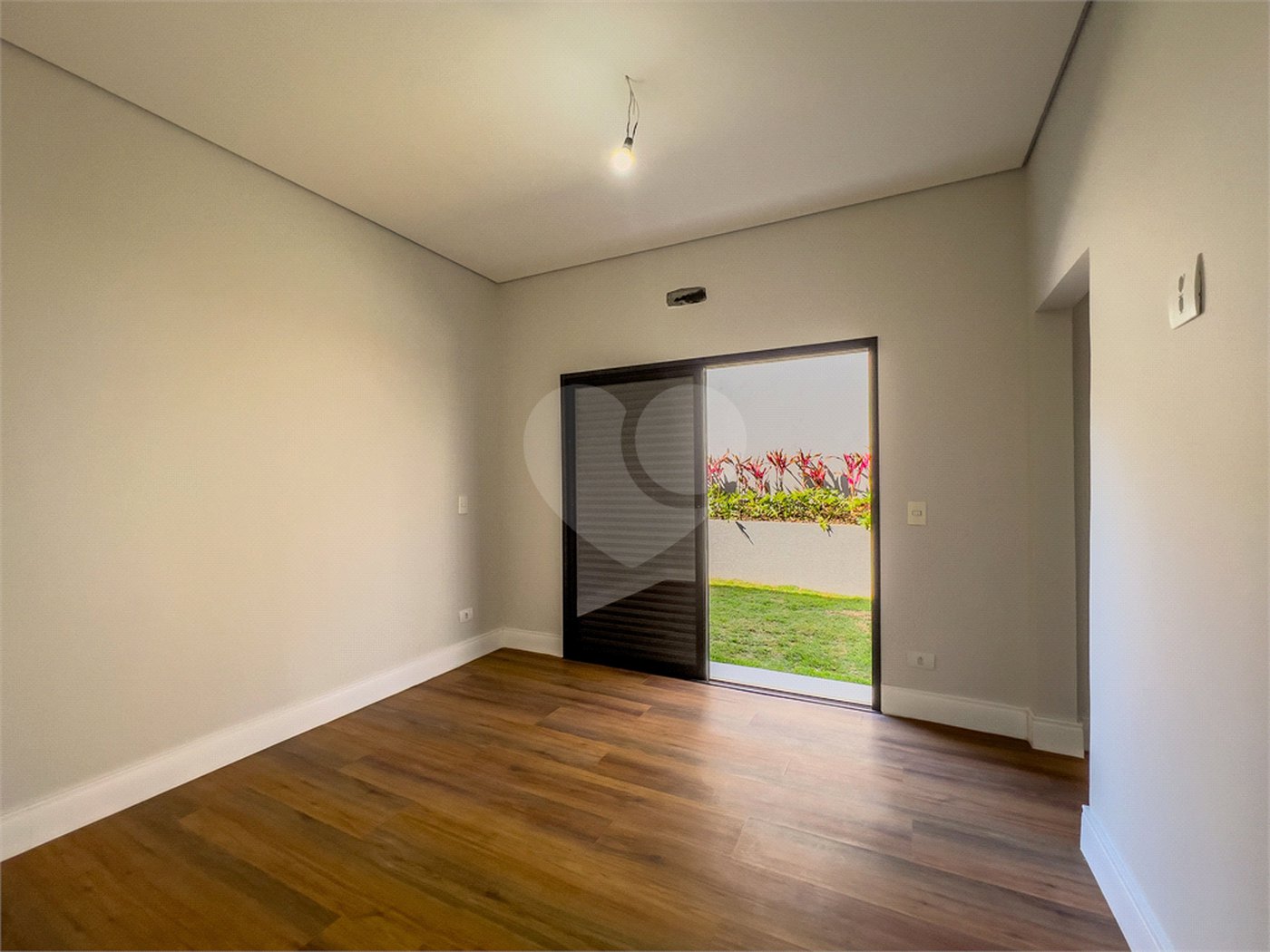 Casa à venda com 3 suítes em Jardim Paulista, Atibaia, SP