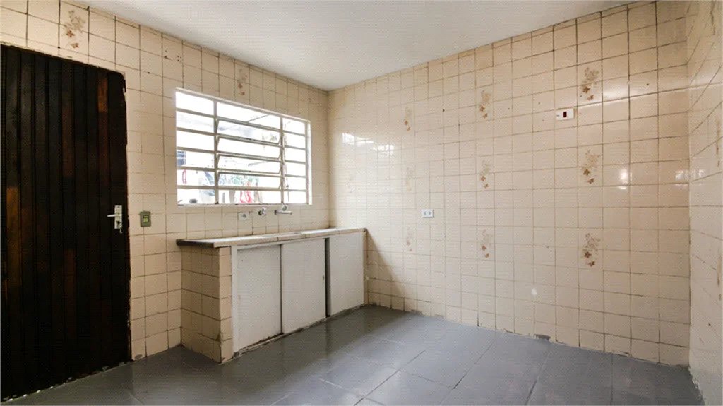 Casa à venda com 4 quartos em Vila Hamburguesa, São Paulo, SP