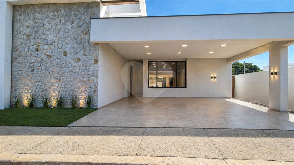 Casa à venda com 4 suítes no condomínio Alphaville Nova Esplanada 2, Votorantim - SP