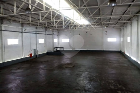 Galpão Industrial / Distrito Industrial Nova Era / Terreno: 1.831,80 m²