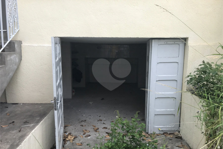 Casa à venda com 4 quartos, sendo 1 suíte, em Santana, São Paulo, SP