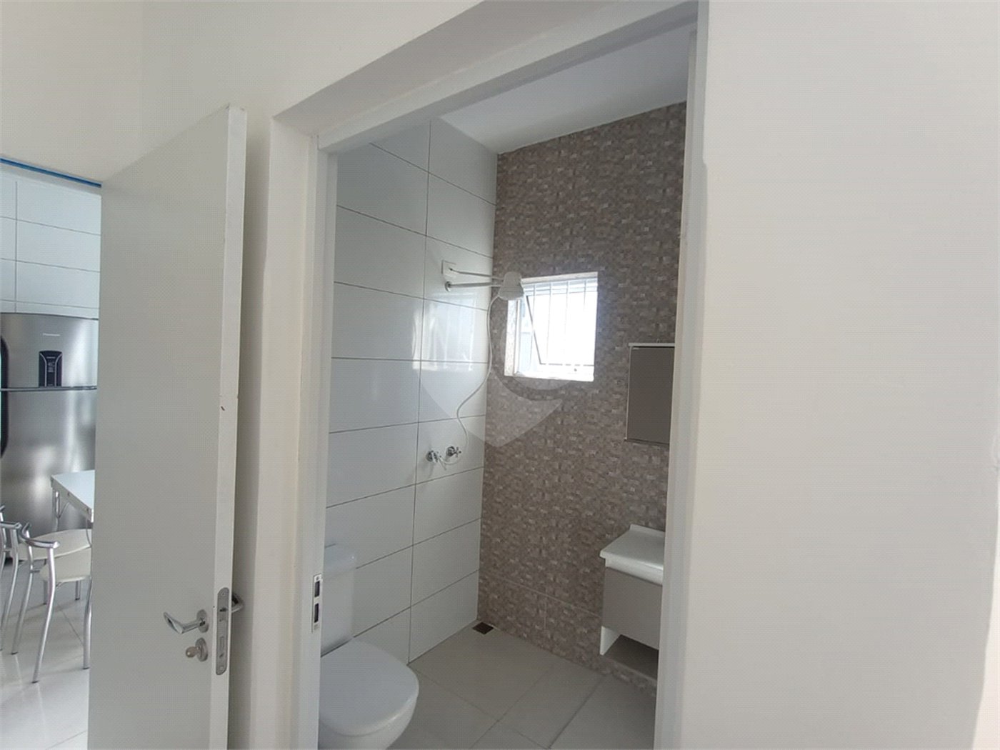 Casa à venda com 3 quartos, sendo 1 suíte,  em Residencial Lago dos Ipês, Itapetininga, SP