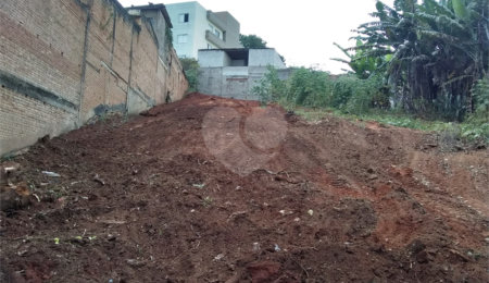 Terreno à venda em Jardim dos Pinheiros, Atibaia, SP