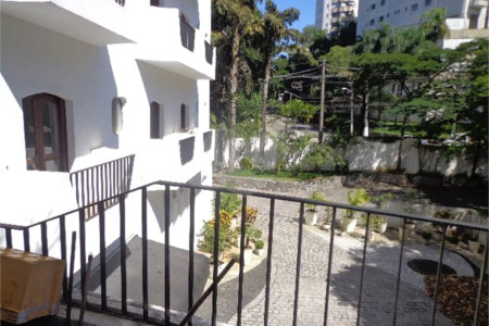 Cobertura à venda ou para alugar com 7 quartos, sendo 2 suítes, em Vila Andrade, São Paulo, SP