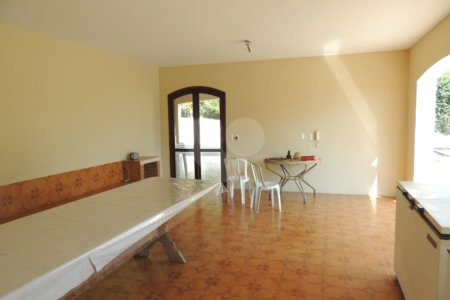 Casa à venda com 4 quartos em Bosque, Vinhedo, SP