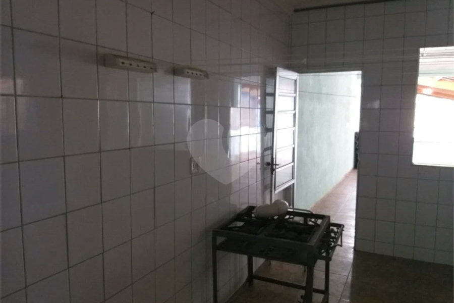 Sobrado à venda com 3 quartos, sendo 1 suíte, em Tremembé, São Paulo, SP
