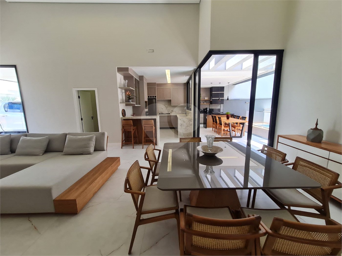 Casa à venda com 3 suítes no condomínio Residencial Duas Marias, Indaiatuba - SP