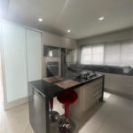 Casa à venda com 3 suítes no condomínio Residencial Terra Nobre, Indaiatuba - SP