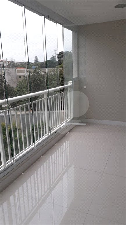 Apartamento à venda com 3 quartos, sendo 1 suíte,  em Jardim Vazani, São Paulo, SP