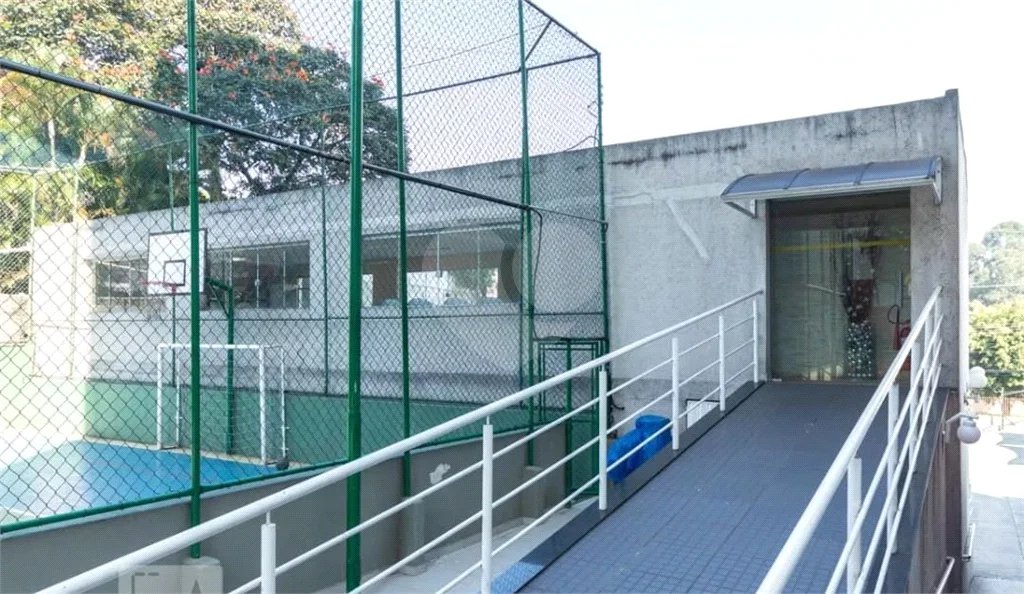 Apartamento com 49m², 2 quartos, 1 garagem, à venda em Itaquera