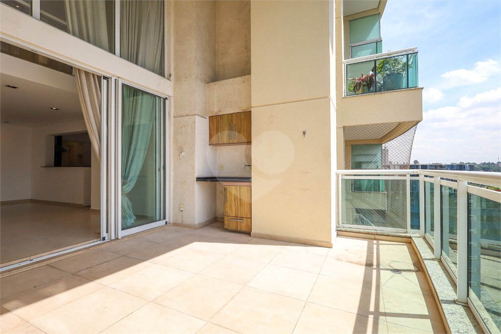 Apartamento à venda com 3 quartos, sendo 2 suítes, em Brooklin, São Paulo, SP