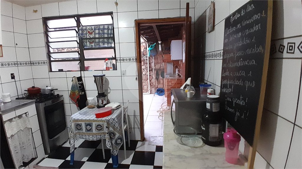Casa à venda com 3 quartos em Campo Grande, Rio de Janeiro, RJ