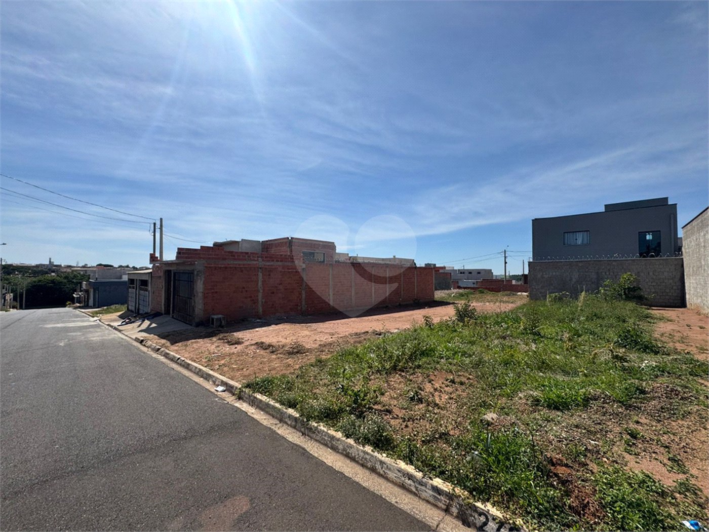 Terreno com 168m2, á venda, em Ibaté.