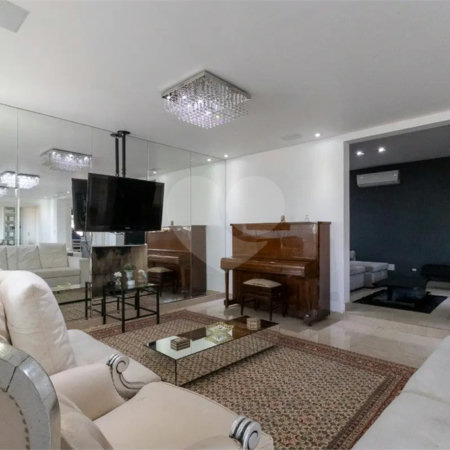 Apartamento à Venda com 260m² - Aclimação