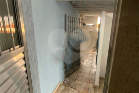 Oportunidade Única para Renda: 5 Casas em 328 m² no Bairro Saúde!