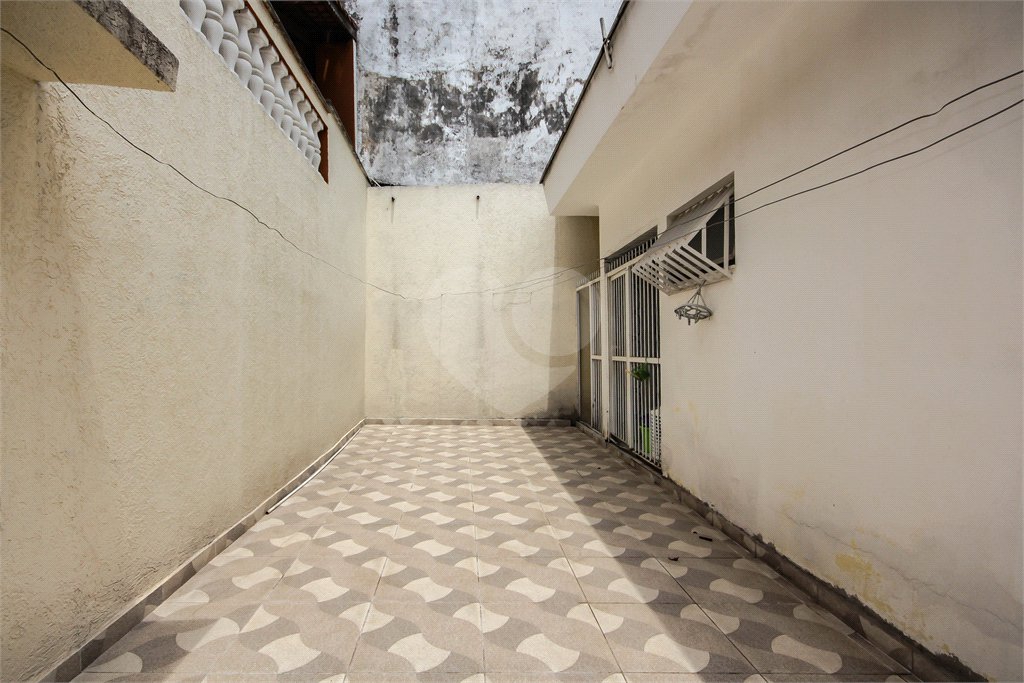Sobrado à venda com 3 quartos, sendo 2 suítes, em Vila Clarice, São Paulo, SP