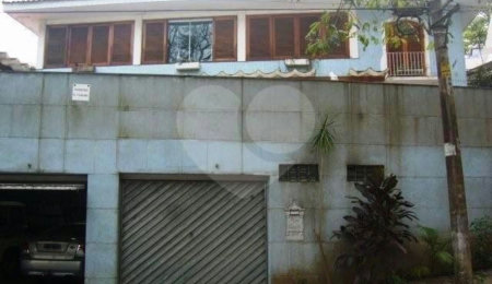 Sobrado à venda com 5 quartos, sendo 2 suítes,  em Jardim Floresta, São Paulo, SP