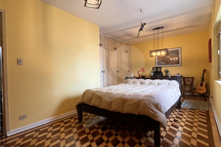 Casa à venda com 3 quartos, sendo 1 suíte, em Chácara Santo Antônio (zona Sul), São Paulo, SP