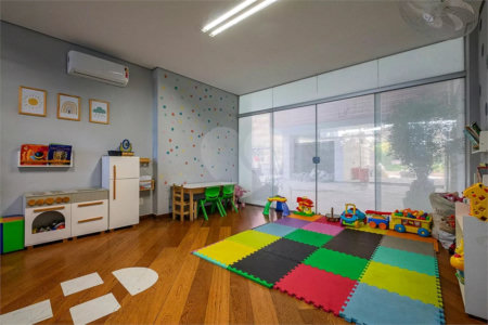 Apartamento à venda com 3 quartos, sendo 1 suíte, em Jardim das Bandeiras, São Paulo, SP