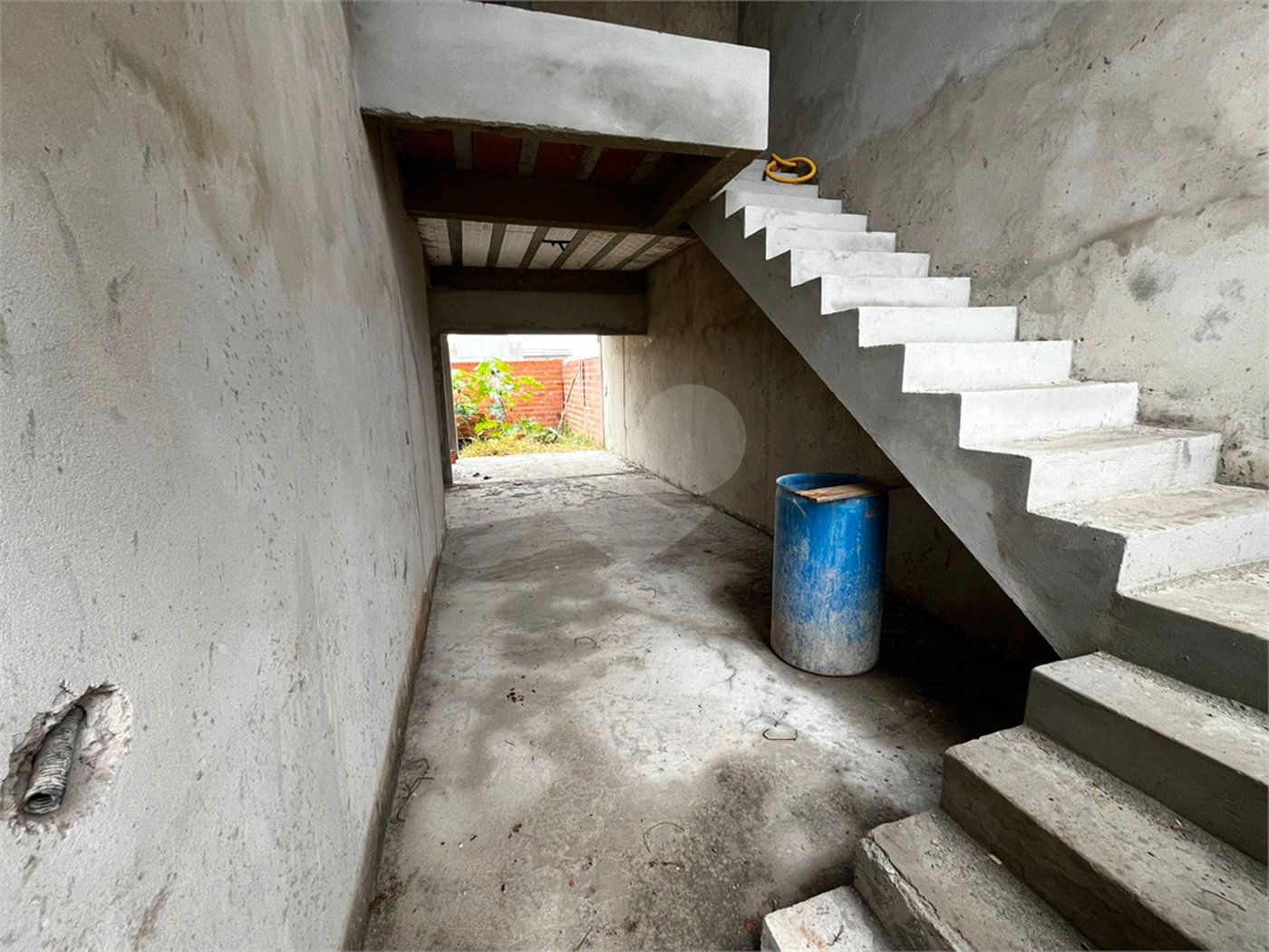Casa à venda com 3 quartos, sendo 1 suíte, em Residencial Villaggio Di Capri, Itapetininga, SP