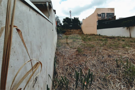 Terreno à venda em Jardim das Vitórias Régias, Valinhos, SP