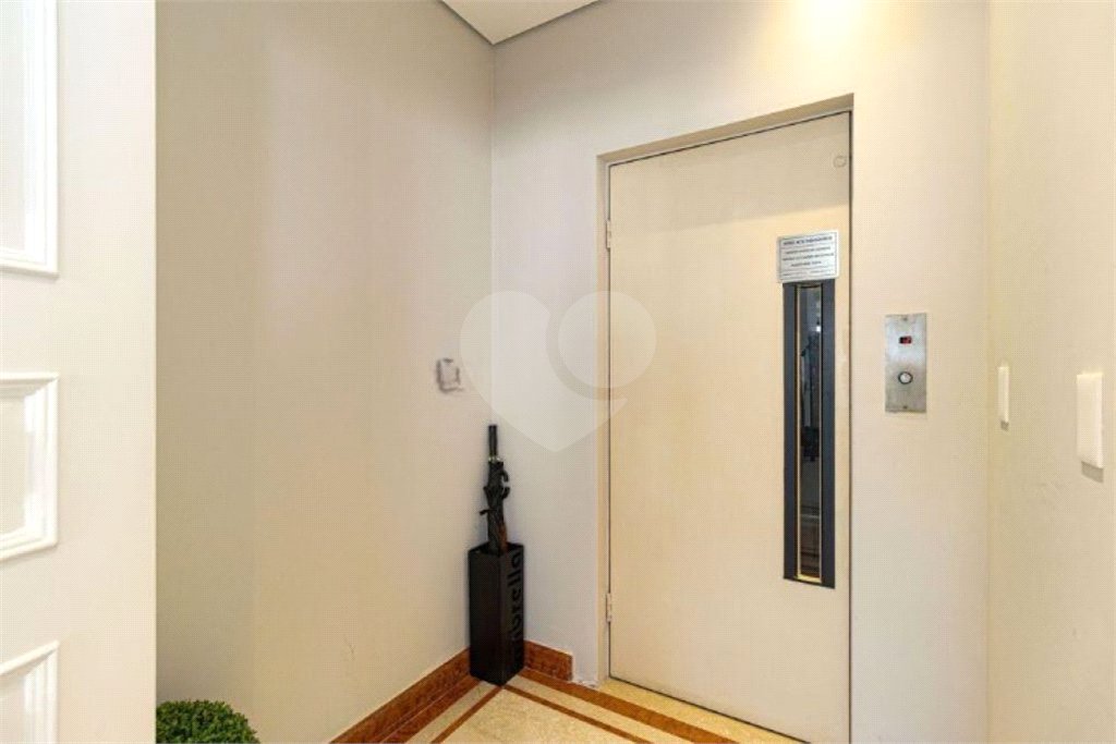 Apartamento à venda com 3 suítes em Jardim Parque Morumbi, São Paulo, SP