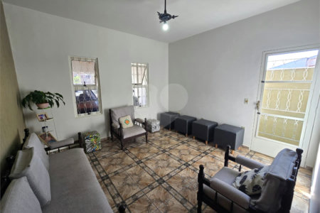 Casa à venda com 2 quartos em Jardim Monte Santo, Itapetininga, SP