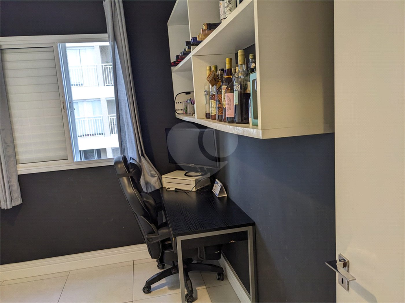 Apartamento à venda com 2 quartos, sendo 1 suíte,  em Jardim Rosa de Franca, Guarulhos, SP
