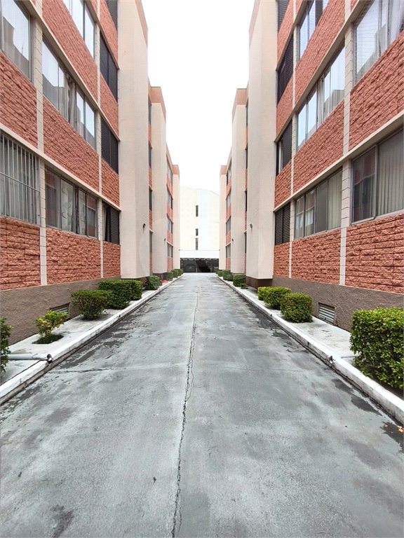 Apartamento à venda com 2 quartos em Santana, São Paulo, SP