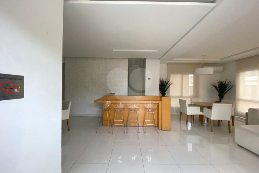 Apartamento à venda com 3 quartos, sendo 1 suíte,  em Vila Maria Alta, São Paulo, SP