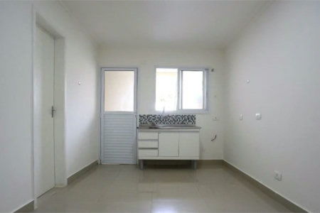 Casa à venda com 3 quartos, sendo 1 suíte, em Jardim Bonfiglioli, São Paulo, SP