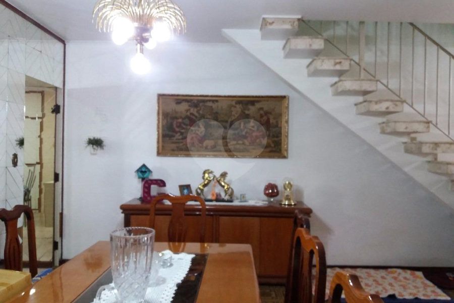 Sobrado à venda ou para alugar com 3 quartos, sendo 1 suíte, em Anália Franco, São Paulo, SP