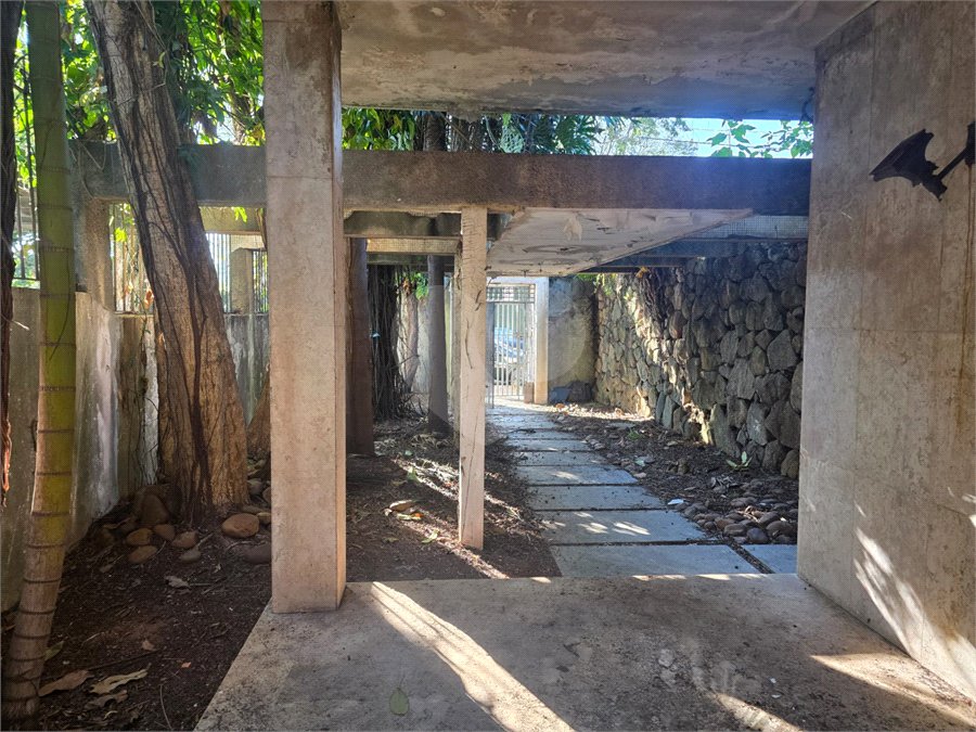 Casa à venda com 4 quartos, sendo 1 suíte, em Indianópolis, São Paulo, SP