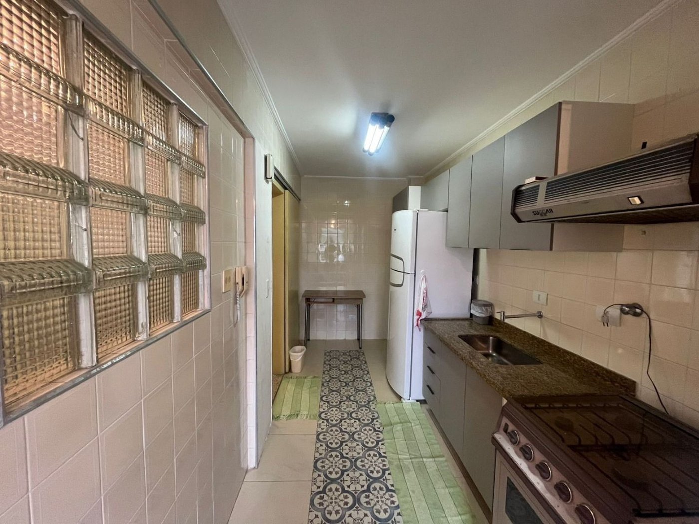 Apartamento com 3 dormitórios à venda, 80 m² por R$ 315.000,00 - Balneário Cidade Atlântica - Guarujá/SP