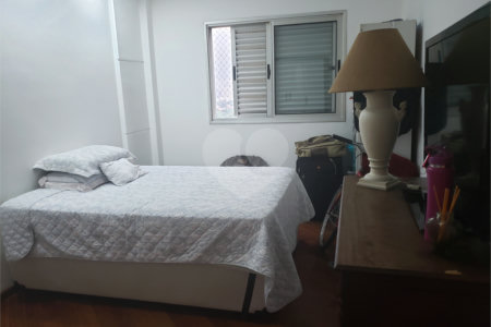 Apartamento à venda com 3 quartos, sendo 1 suíte, em Alto da Boa Vista, São Paulo, SP