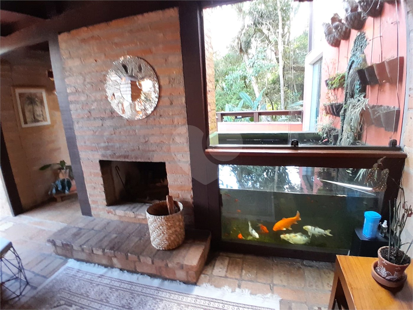 Sobrado à venda ou para alugar com 3 suítes em Serra da Cantareira, Mairiporã, SP