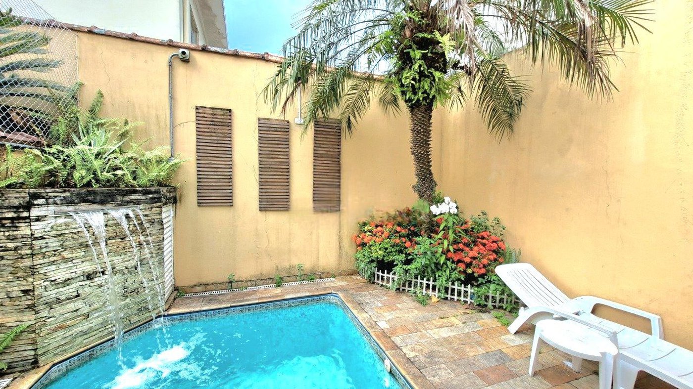 Casa com 3 dormitórios à venda, 182 m² por R$ 1.390.000,00 - Campo Grande - Santos/SP
