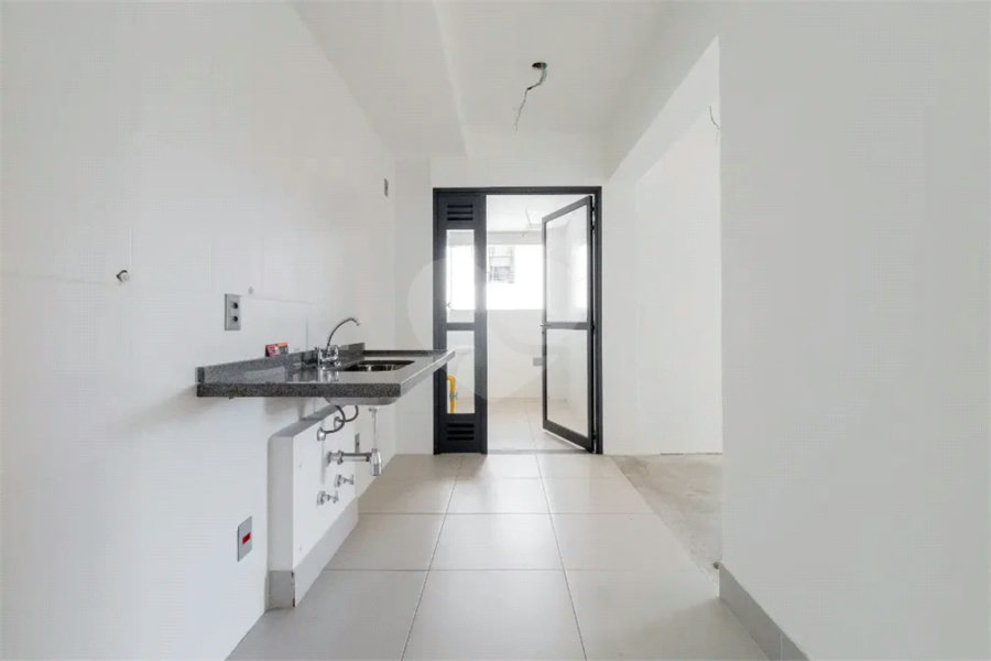 Apartamento para venda em Jardim Paulista com 2 quartos, sendo 2 suítes, 128m²
