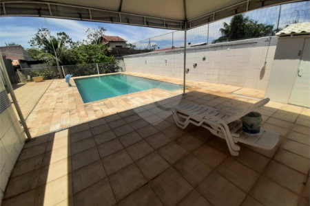 Casa à venda com 4 suítes em Santa Cruz, Rio de Janeiro, RJ