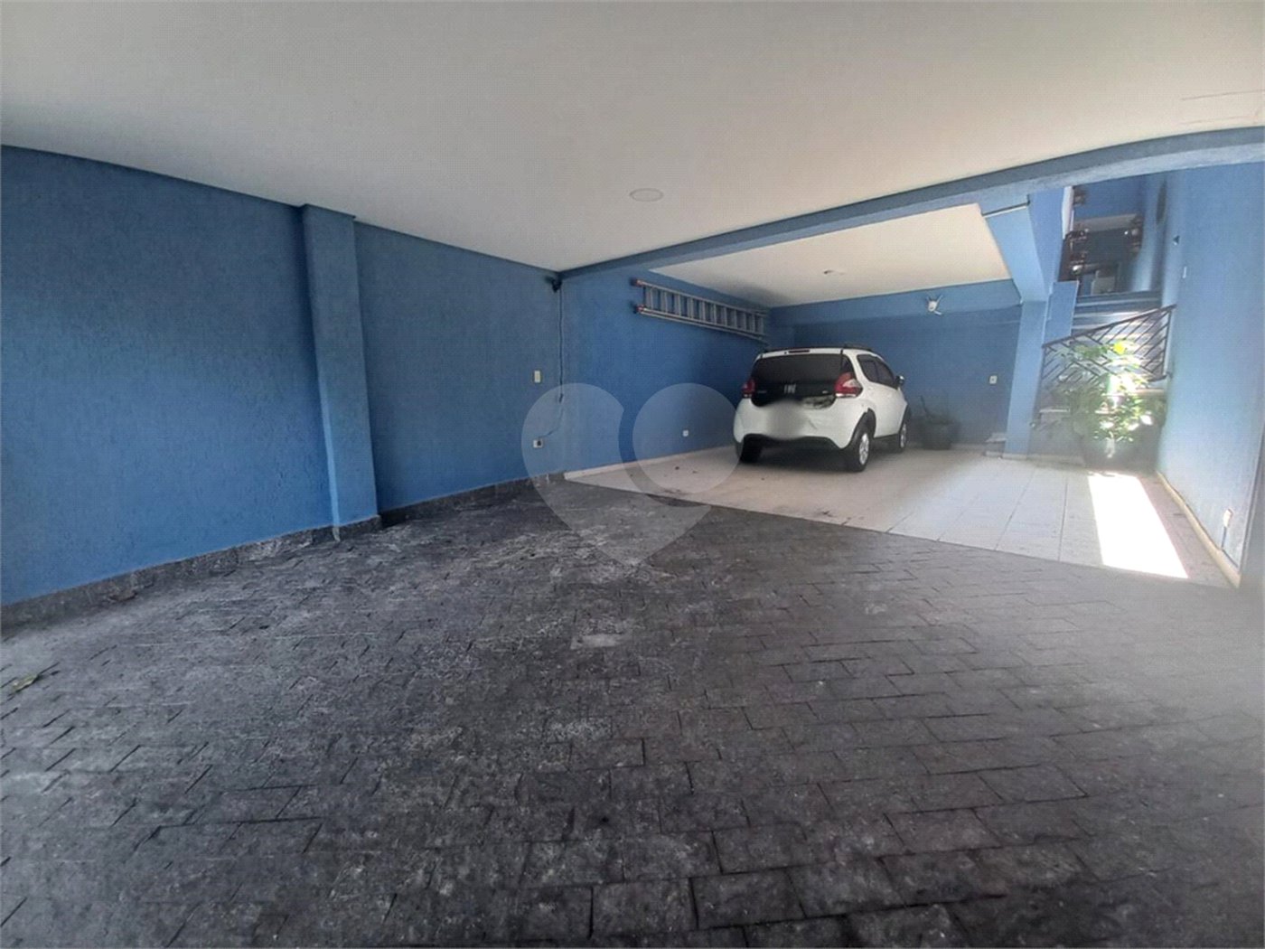 Casa à venda com 5 quartos, sendo 3 suítes,  em Jardim Bonfiglioli, São Paulo, SP