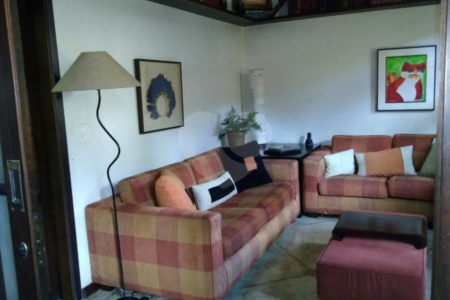 Casa à venda ou para alugar com 4 quartos, sendo 3 suítes, em Lapa, São Paulo, SP